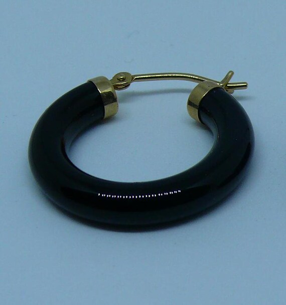Black Onyx 4.3 mm x 25.0 mm Hoop Earrings 14k Yellow Gold