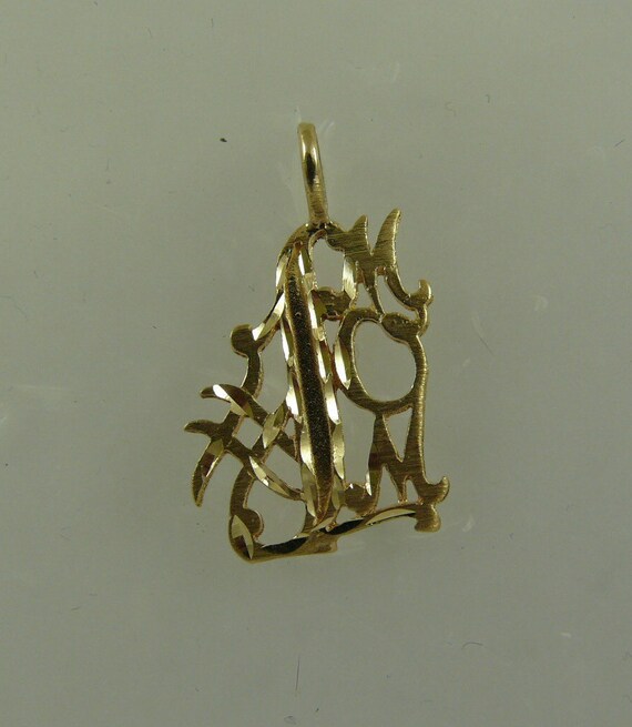 14k Yellow Gold Pendant