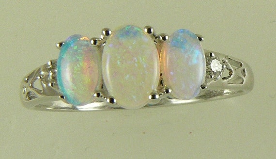 Opal 0.59ct Ring, 14K White Gold and Diamonds 0.04ct