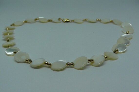 Mother of Pearl Necklace 14k Gold Filled Beads and Lobster Lock