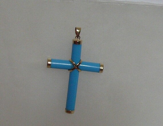 Reconstituted Turquoise Cross Pendant 14k Yellow Gold