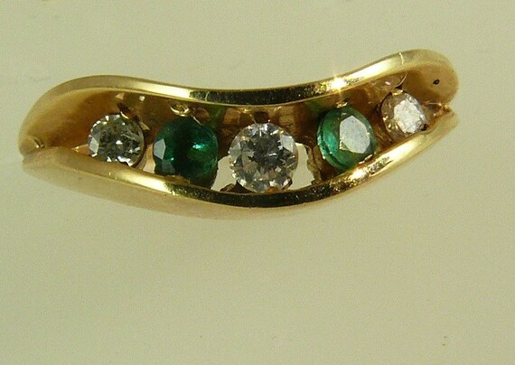 Emerald 0.08ct & Diamonds 0.10ct Ring 14k Yellow Gold