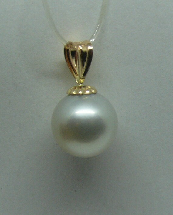 South Sea Light Gray Pearl 10.0 mm Pendant 14k Yellow Gold