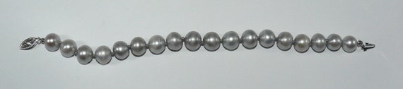 Freshwater Gray Pearl Bracelet 14k White Gold Clasp 7 1/2 Inches Long