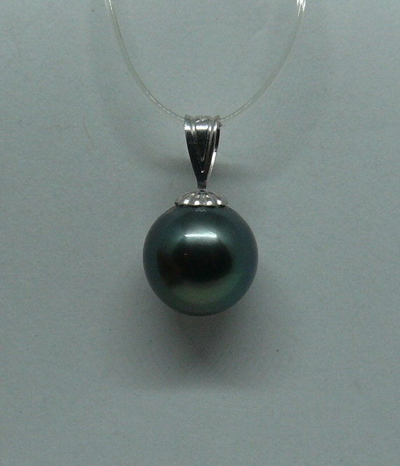 Tahitian Gray 10.2 mm Pearl Pendant 14k White Gold