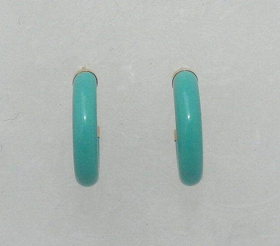 Reconstituted Turquoise 4.0 x 19.0 mm Hoop Earrings 14k Yellow Gold