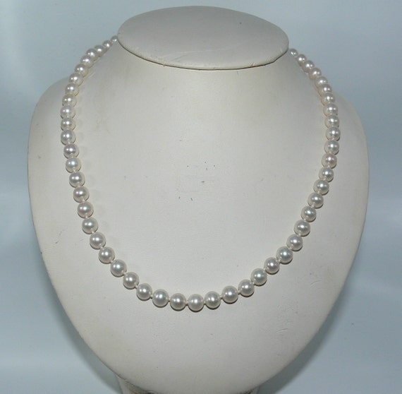 Freshwater White 6.5 mm - 7.0 mm Pearl Necklace with 14k Yellow Gold Clasp