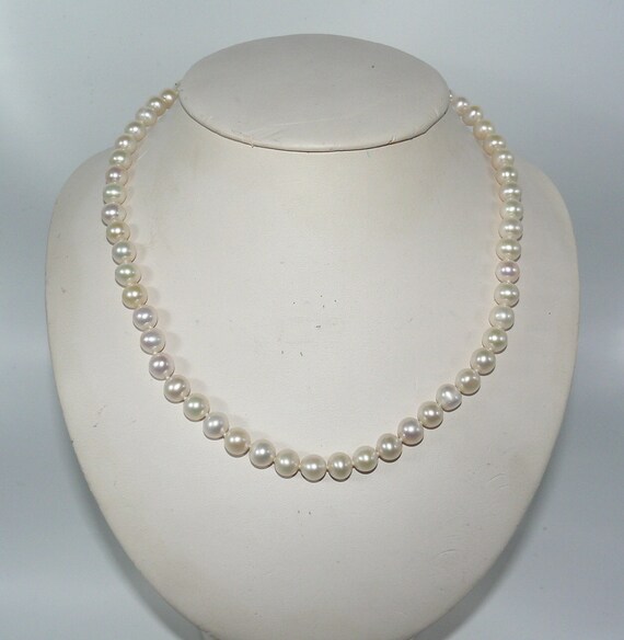 Freshwater White 6.4 mm - 7.6 mm Pearl Necklace with 14k Yellow Gold Clasp