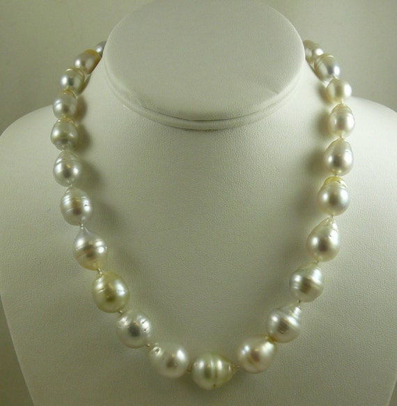 South Sea White Baroque Pearl Necklace 14.1x16.9mm - 9.4 mm x 12.0 mm 14k Clasp