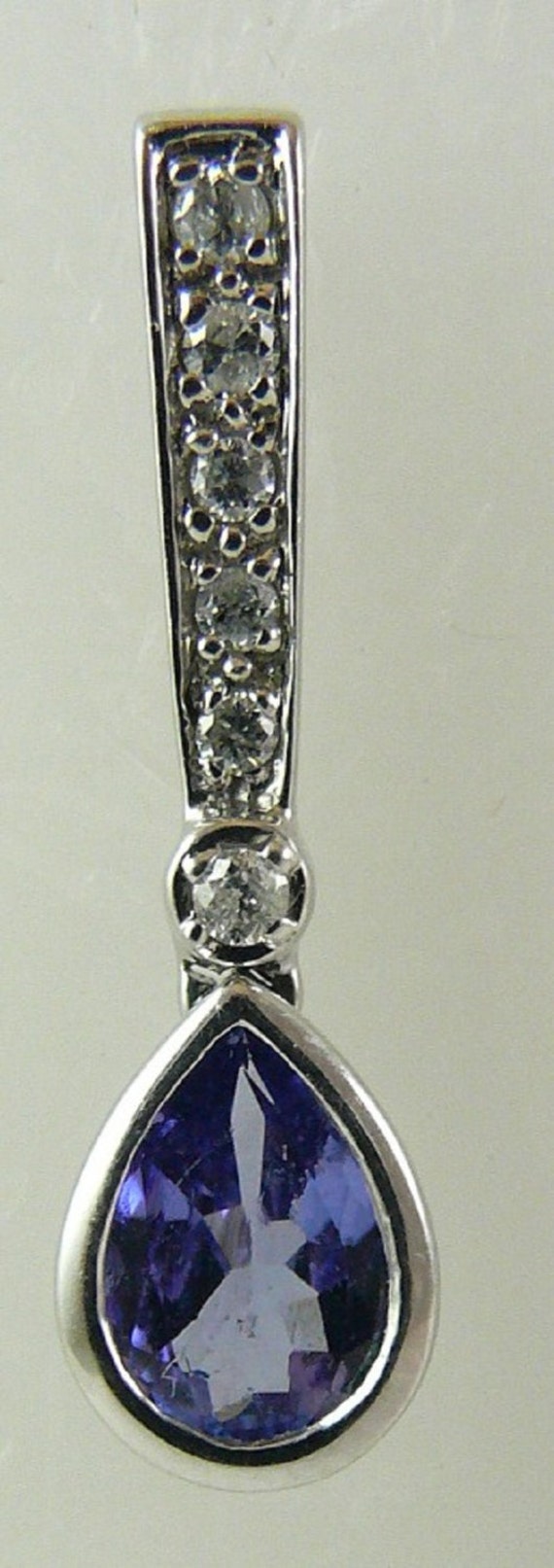 Tanzanite Pendant 0.65ct 14k White Gold with Diamonds 0.08ct