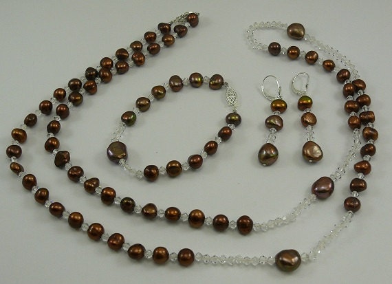 Freshwater Pearl Necklace, Earring and Bracelet with Crystal Set in Silver