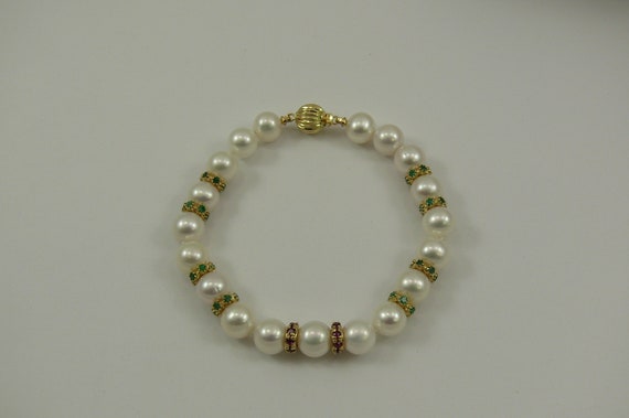 Freshwater Pearl Bracelet with Emerald & Ruby Rondell 14k Yellow Gold Clasp