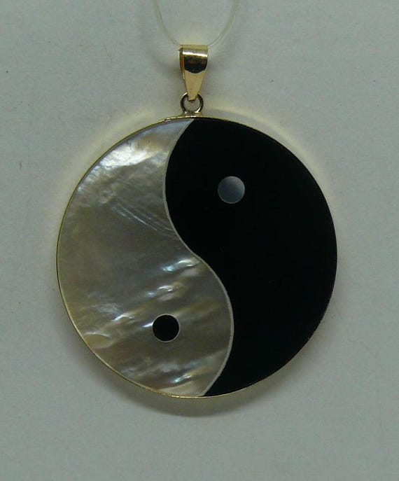 Black Onyx and Mother of Pearl Yin Yang Pendant 14k Yellow Gold