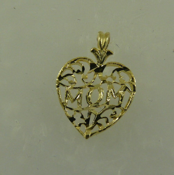 14k Yellow Gold Heart Pendant