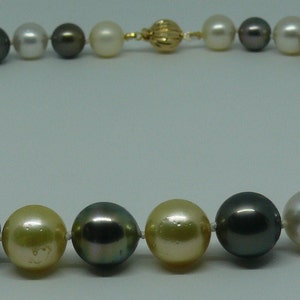 South Sea Multi-Color 10.3 mm x 13.1 mm Pearl Necklace 14k Yellow Gold Clasp