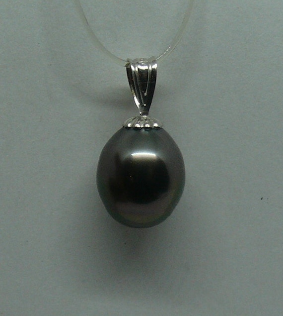 Tahitian 10.1 mm x 11.9 Pearl Pendant 14k White Gold