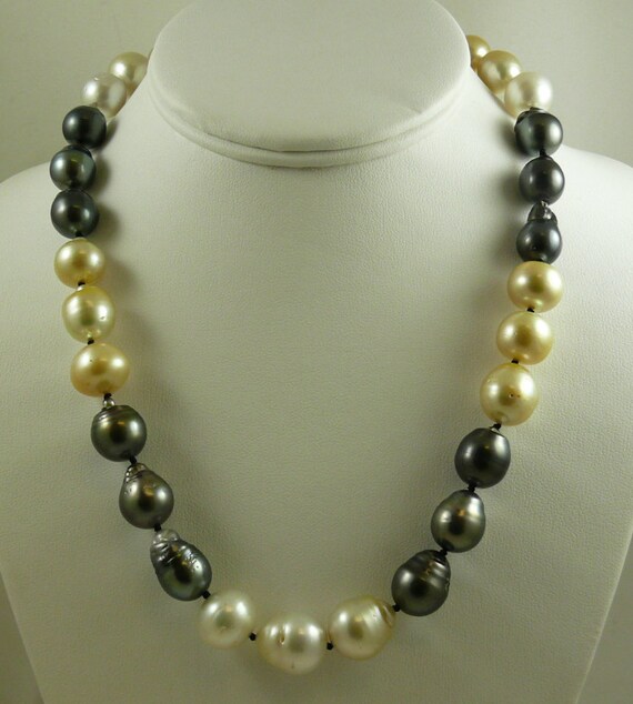 South Sea Multi-Color Baroque Pearl Necklace 14mm x 15.9mm 14K White Clasp