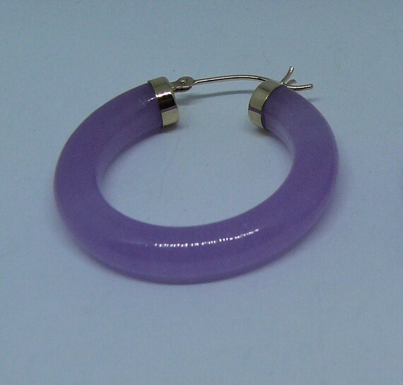 Lavender Jade 4.8 x 30.0 mm Hoop Earrings 14k Yellow Gold