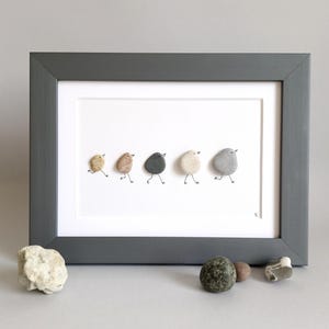 Pebble Art with Birds, Birds Family Gift, Pebble art family, Framed Art