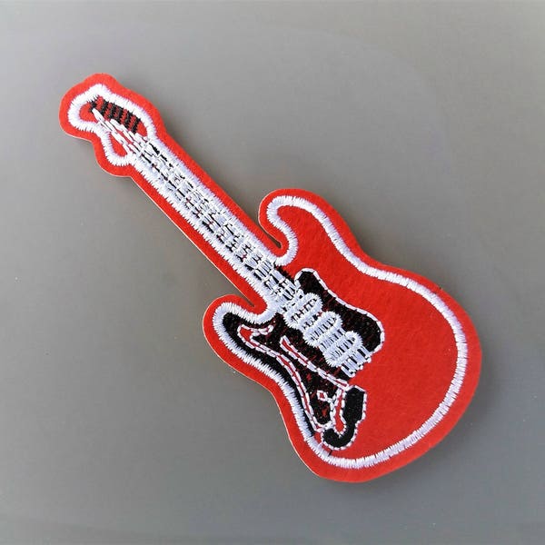 Écusson 10,5 cm guitare rouge thermocollante