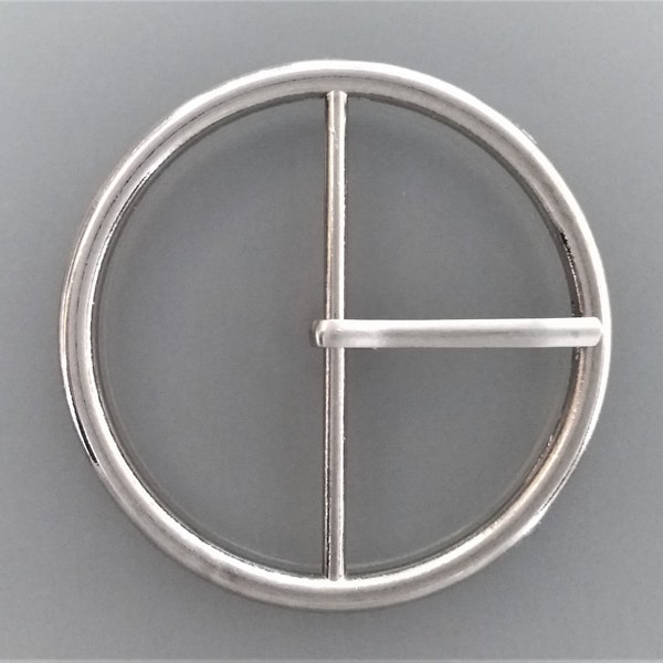 Round belt buckle silver color passage of 5 cm