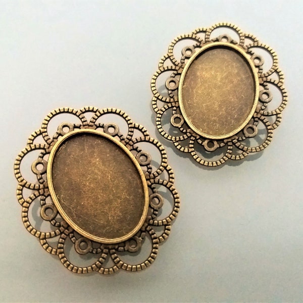 2 supports de broches à cabochons coloris bronze