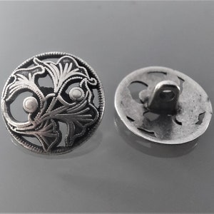 4 boutons ronds 18 mm métal gravé et ajouré coloris argent noirci image 4