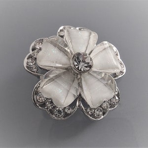 Bouton bijou fleur 25 mm argent, blanc et strass image 6