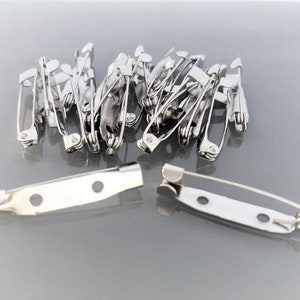 20 pins 3 cm silver-colored brooch holders