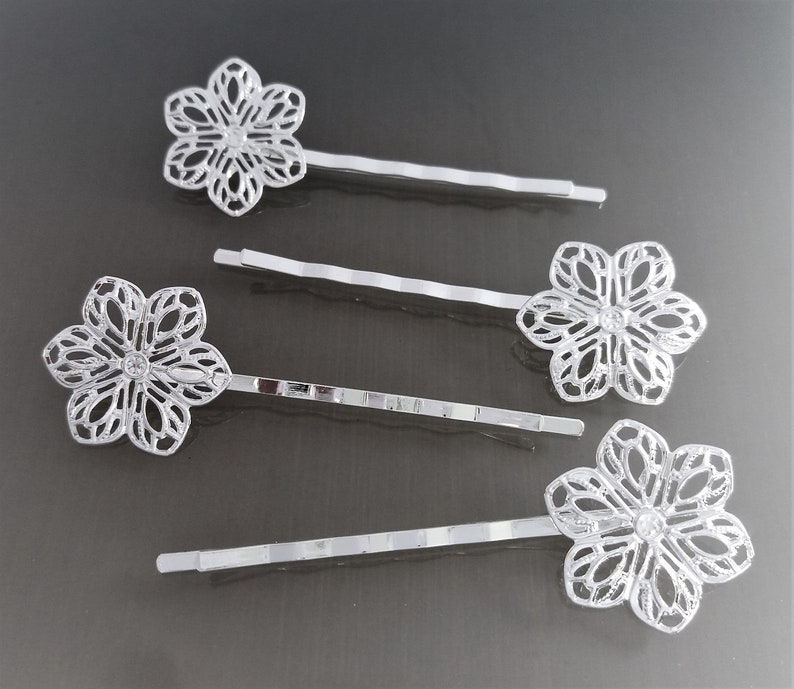 4 barrettes fleur filigrane coloris argent image 1