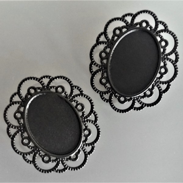 2 supports de broches à cabochons coloris noir