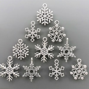 10 charms snowflakes Christmas metal color silver