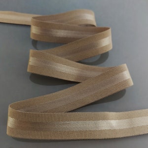 2 mètres de ruban gros grain et satin largeur 20 mm coloris beige