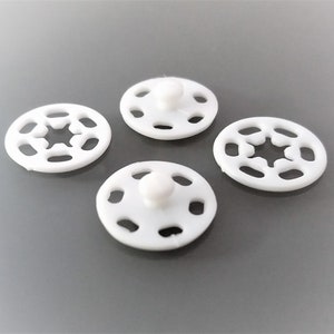 20 round snaps 15 mm white plastic image 3