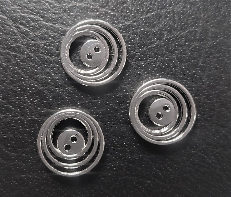 6 boutons fantaisies 18 mm métal coloris argent image 4
