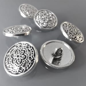 6 boutons ronds 19 mm métal gravé coloris argent image 4