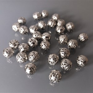 30 filigree beads 8 mm silver color