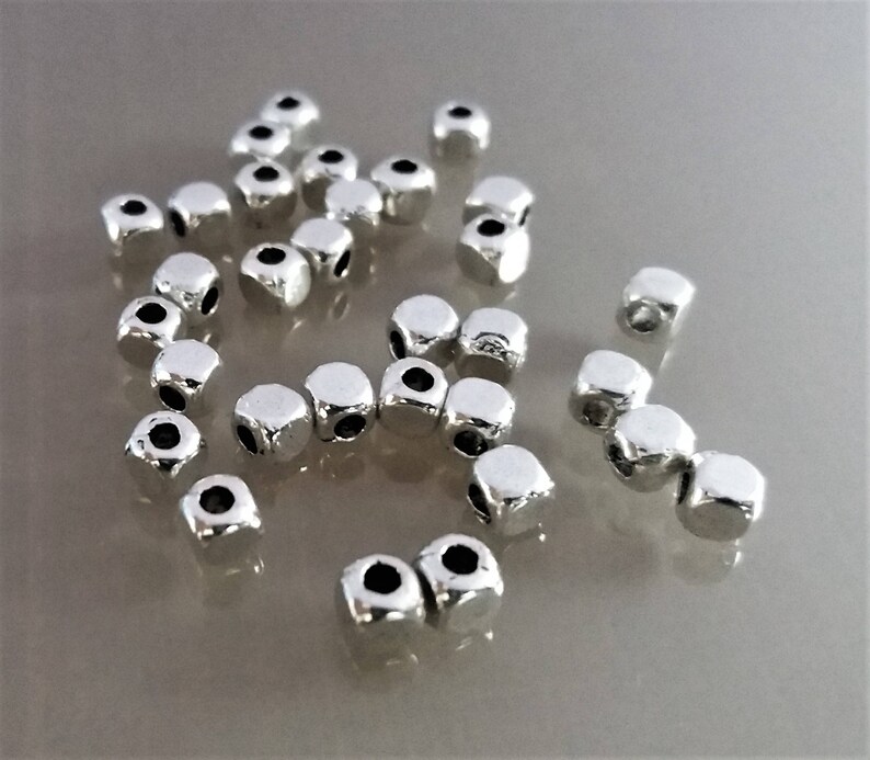 30 cubic beads metal color silver image 2