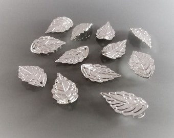 12 breloques feuilles 17 mm métal coloris argent