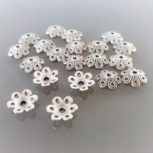 20 coupelles 10 mm fleurs métal coloris argent image 1