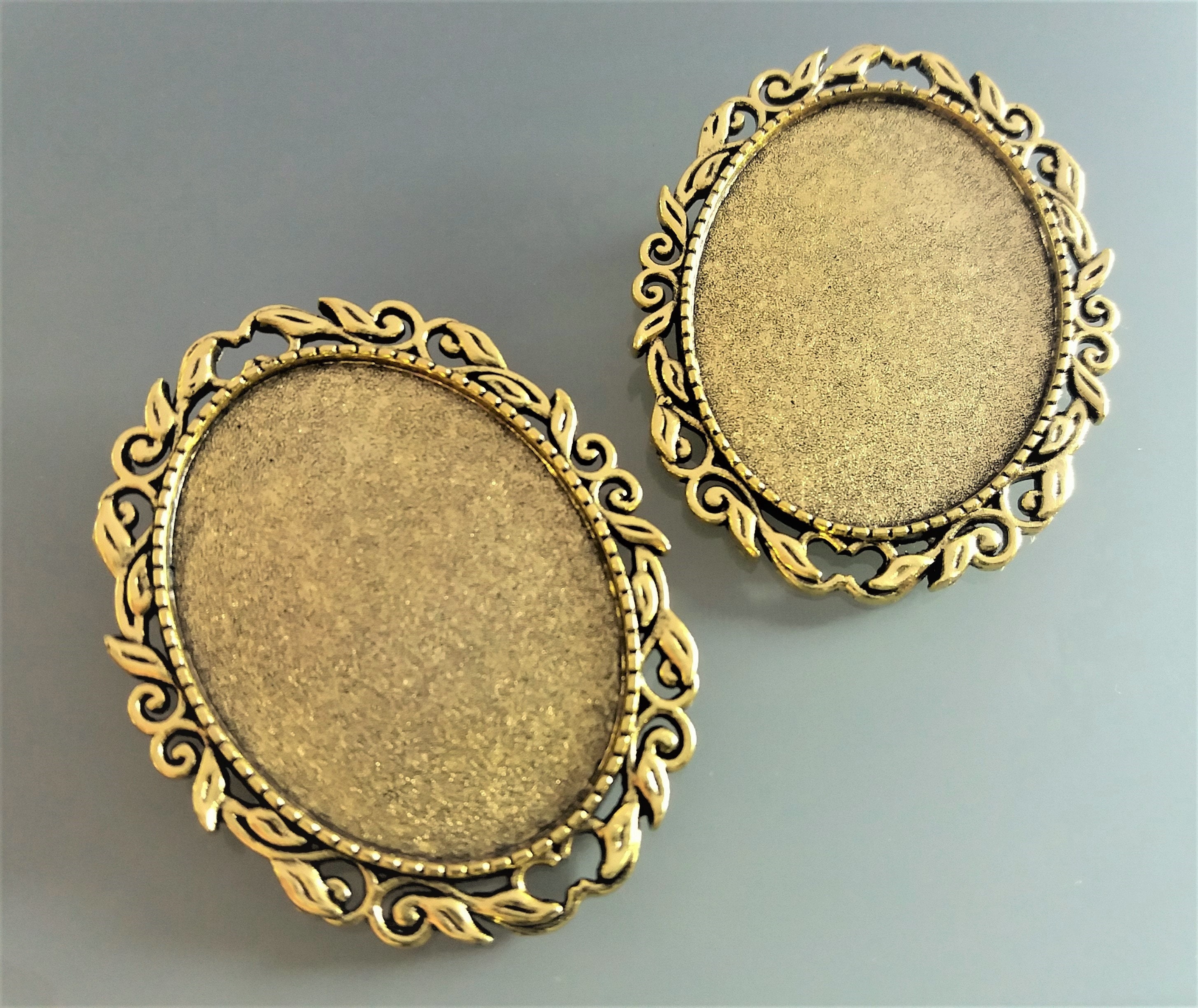 Lot De 5 Montures Pour Broches, Cadres Photos, Médaillons Ou Camées - Doré