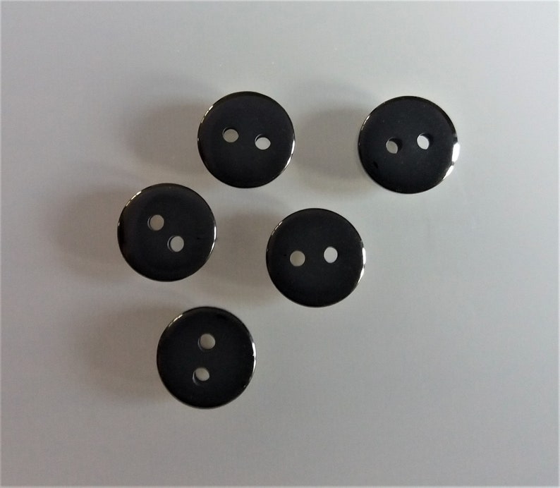 30 boutons ronds 10 mm plastique noir image 3