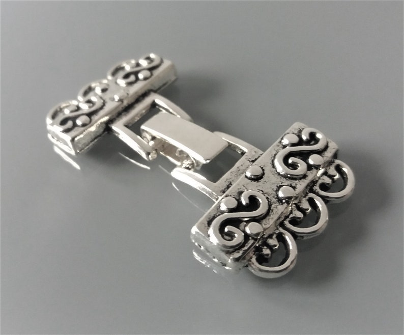 Clasp with 3 rows clips metal silver color image 2