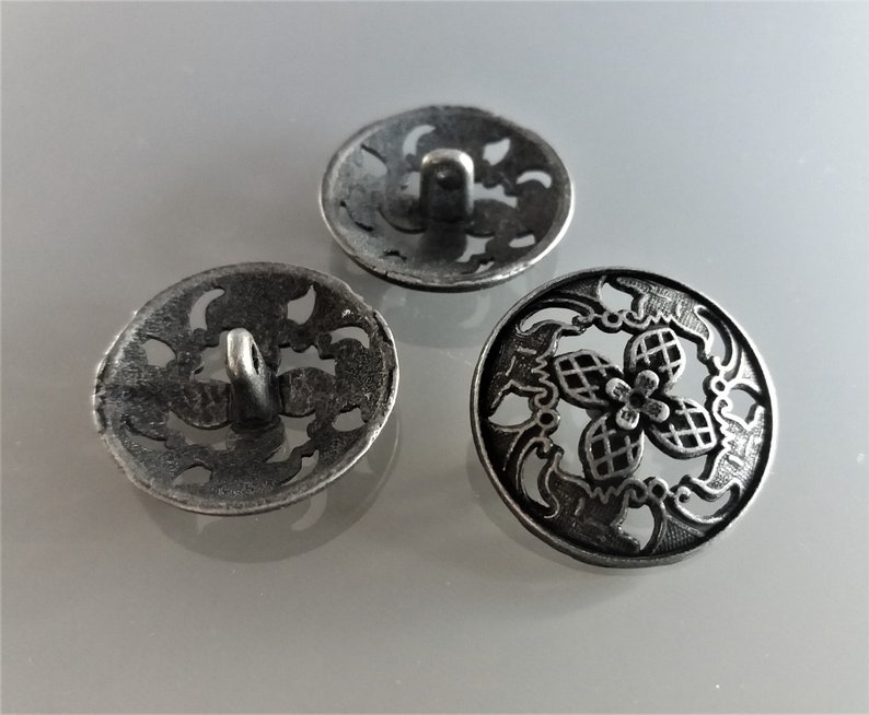 6 boutons ronds 23 mm métal coloris gris acier image 2