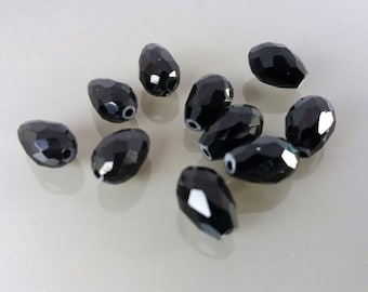 10 perles 11 mm en verre noire avec facettes