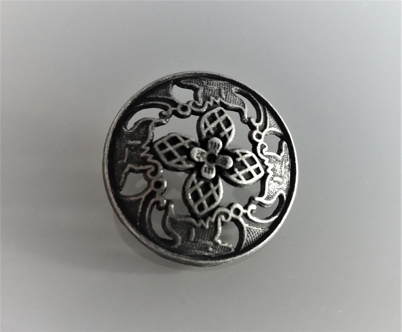 6 boutons ronds 23 mm métal coloris gris acier image 4