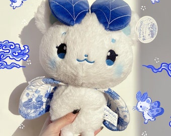 Little Vase- Lunar New Year Mousemoth Plush Series 14