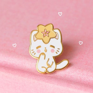 Tiny Hoya Head Kitty - Hoya Flower Cat Hard Enamel Pin- A Grade