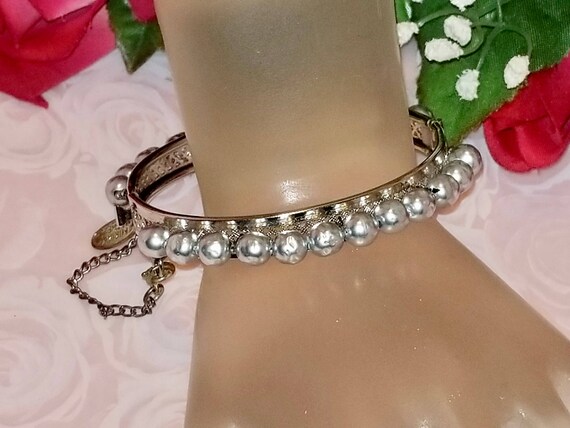 Miriam HASKELL Signed Silver Gray Baroque Pearls B