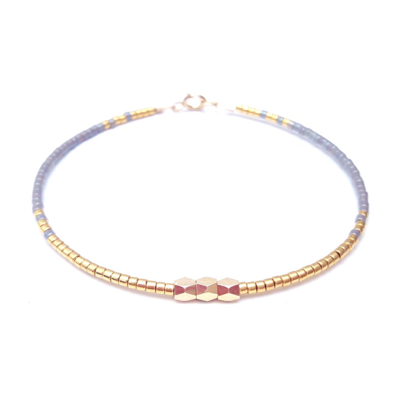 Best Friend Gift for Her, Tiny Gold Seed Bead Bracelet, Dainty Gold Bead Friendship Bracelet, Mixed Metal Bracelet, Delicate Bestie Bracelet